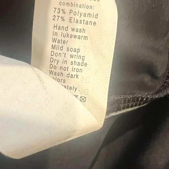 Gottex Contour Black and gold tankini Size 8, NWT - Picture 8 of 11